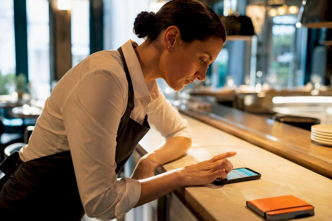 Tiendas y restaurantes: activa alertas de pedidos y automatizaciones